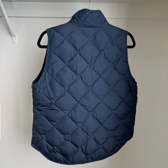 J Crew Quilted Vest | Navy | Petite Medium - Picture 2 of 4